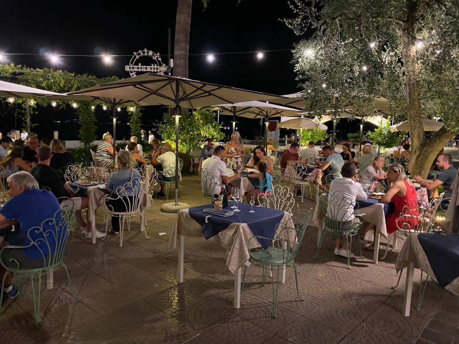Albergo Bellavista Limone sul Garda Exterior foto